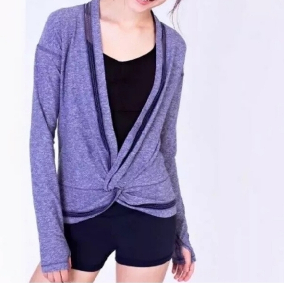 Avivva by Lululemon own the move twist knot faux wrap shrug. - Picture 1 of 9